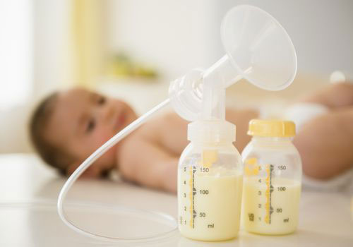 روش های نگهداری شیر مادر